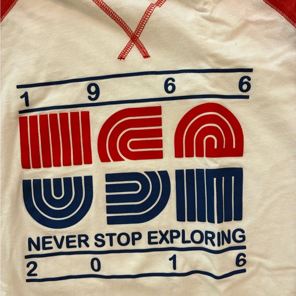 North Face USA 
50th (XL) Raglan 3/4 Sleeve - Picture 5 of 7